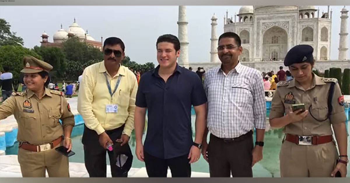 UP: Governor, Minister from Mexican state of Nuevo Leon visit Taj Mahal